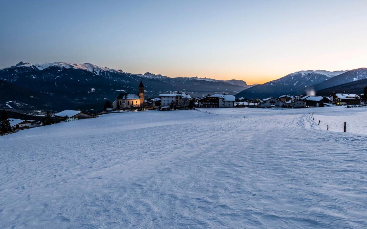 Aparthotel Panorama Living Dolomites Maranza Exterior photo