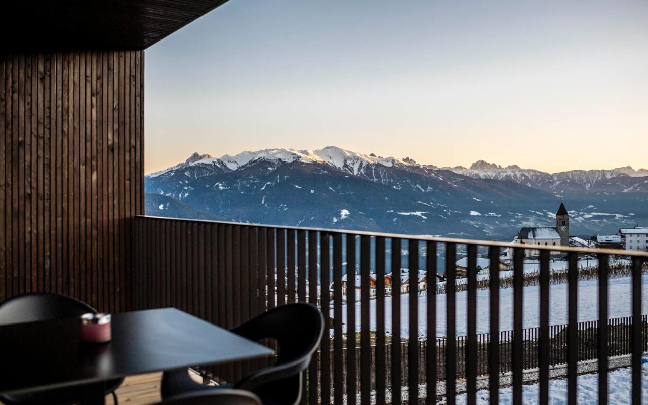 Aparthotel Panorama Living Dolomites Maranza Exterior photo